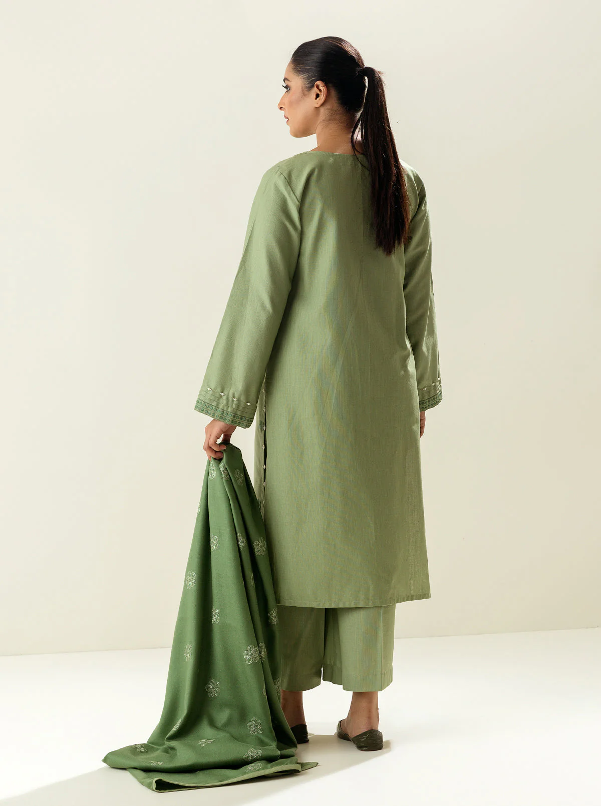 3 PIECE - EMBROIDERED  KHADDAR SUIT - GREEN EARTH - Image 3