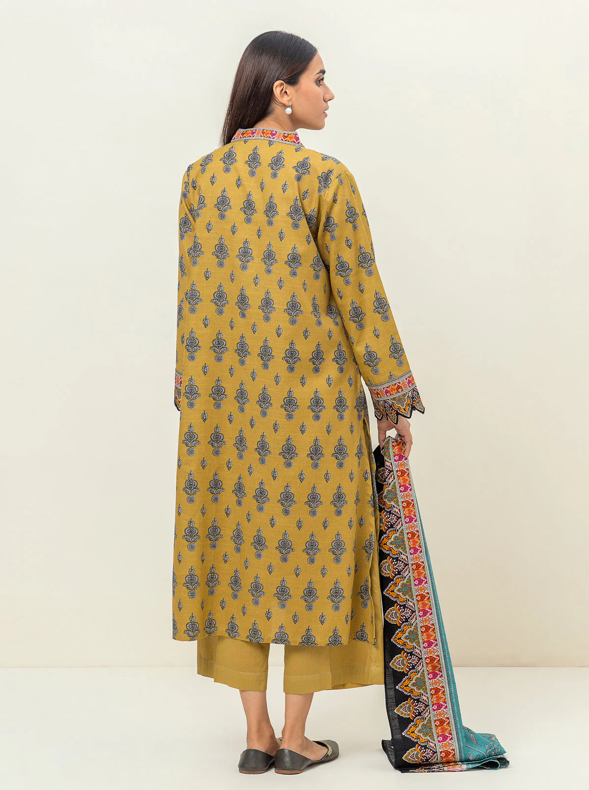 3 PIECE - PRINTED KHADDAR SUIT - GOLDEN PALM - Image 3