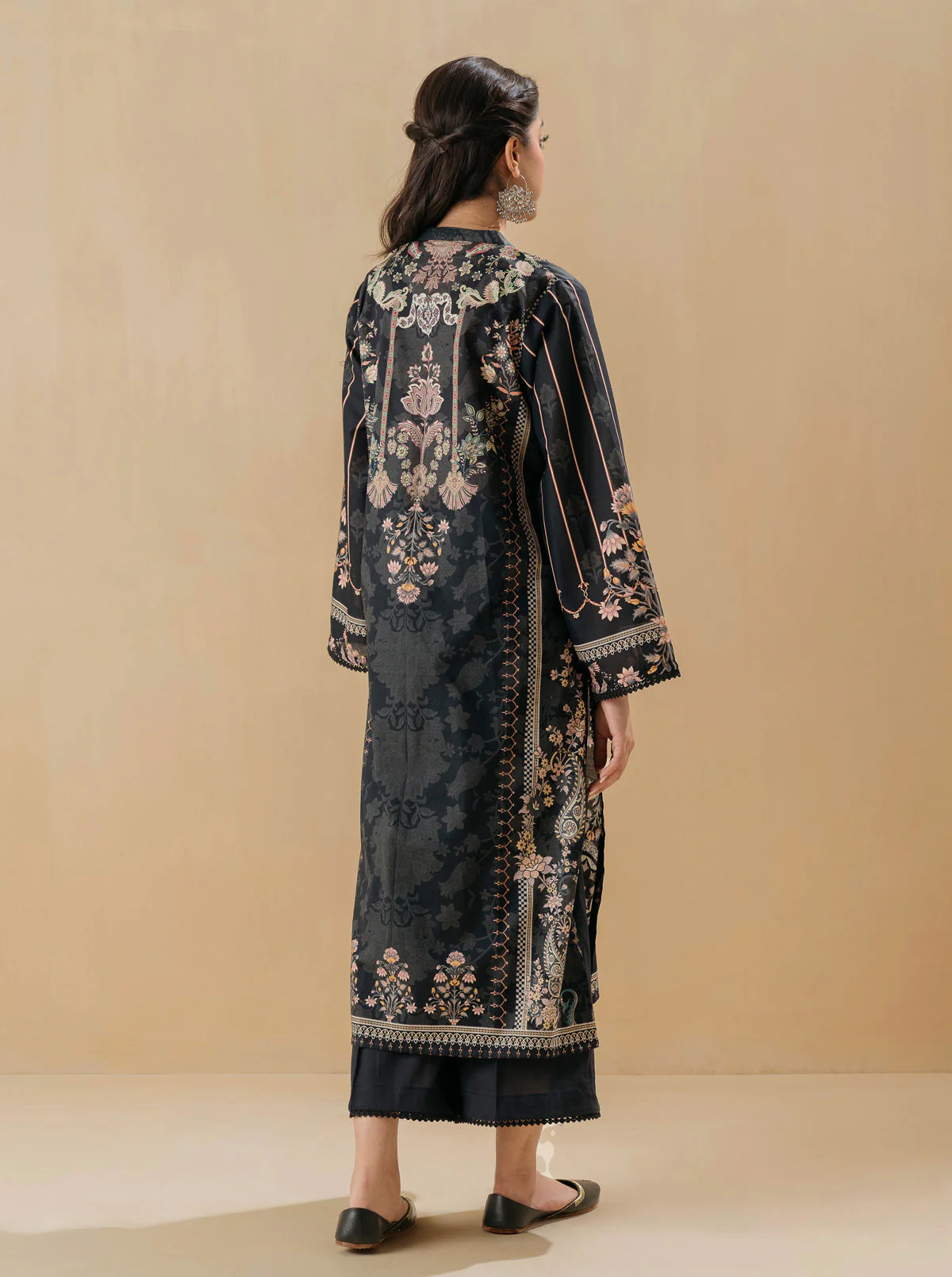1 PIECE - PRINTED LAWN SHIRT - VINTAGE CRAFT - Image 4