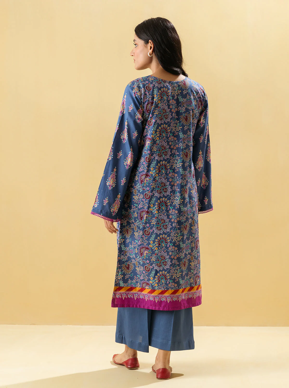 2 PIECE - PRINTED LAWN SUIT - MAJESTIC FLORET - Image 4