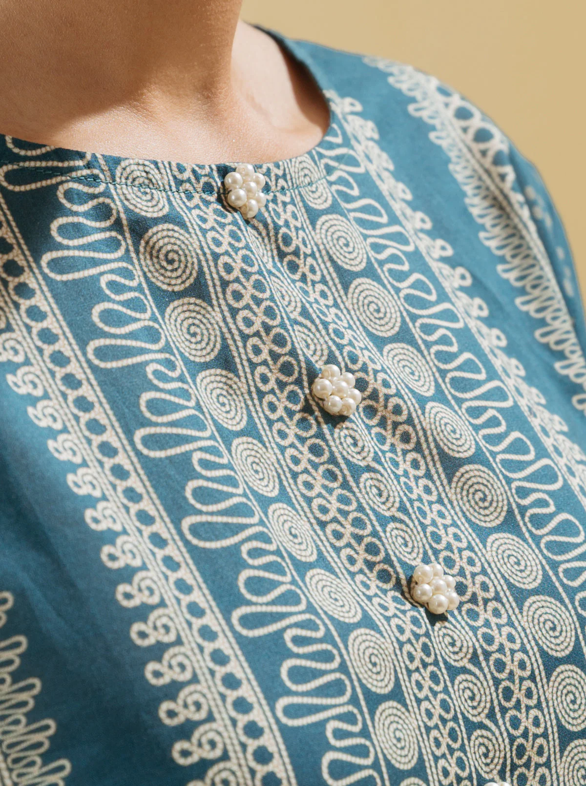 2 PIECE - PRINTED LAWN SUIT - MYSTIQUE JEWEL - Image 4