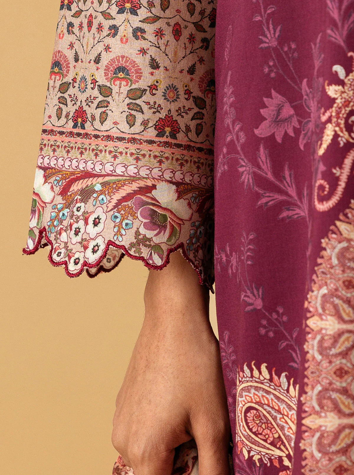 3 PIECE - PRINTED LAWN SUIT - MAGENTA HAZE - Image 3