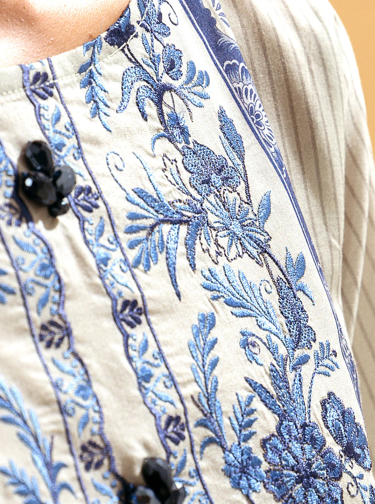 3 PIECE - EMBROIDERED LAWN SUIT - PORCELAIN GARDEN - Image 3