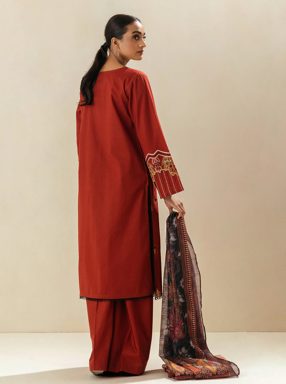 3 PIECE - EMBROIDERED LAWN SUIT - MAPLE MUSIC - Image 3