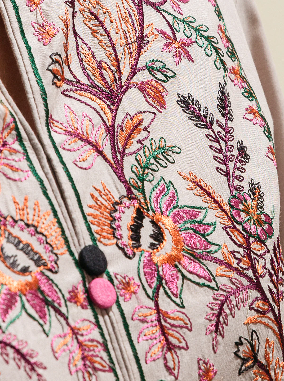 3 PIECE - EMBROIDERED LAWN SUIT - CONCRETE MAGIC - Image 3