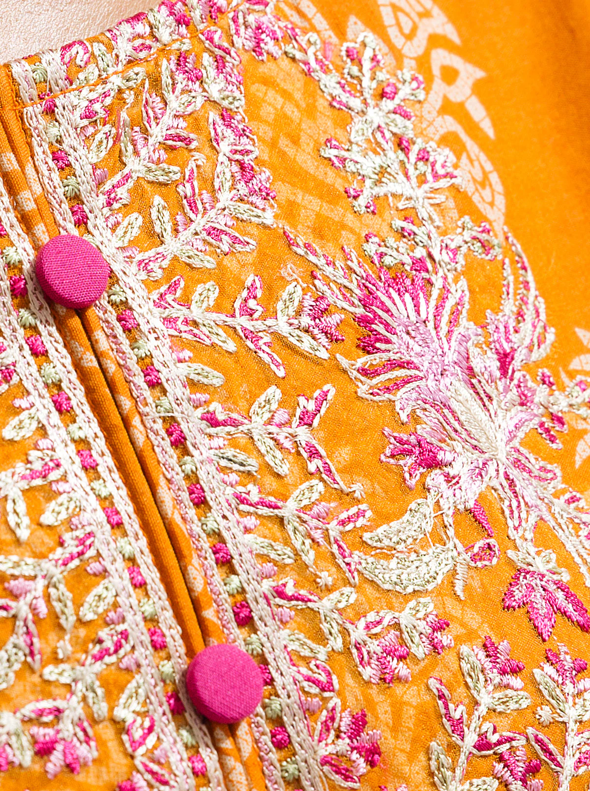 2 PIECE - EMBROIDERED LAWN SUIT - MANDARIN CLOUD - Image 4