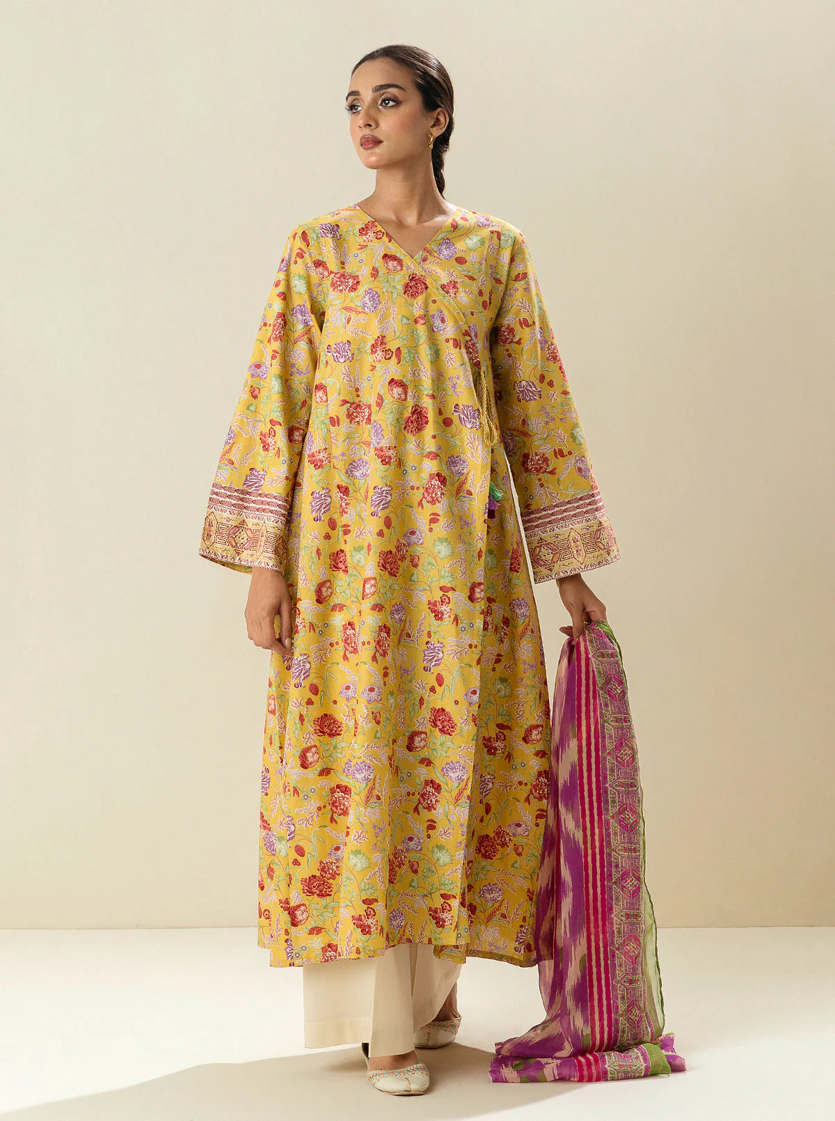 2 PIECE - PRINTED LAWN SUIT -YARROW CREAM - Image 2