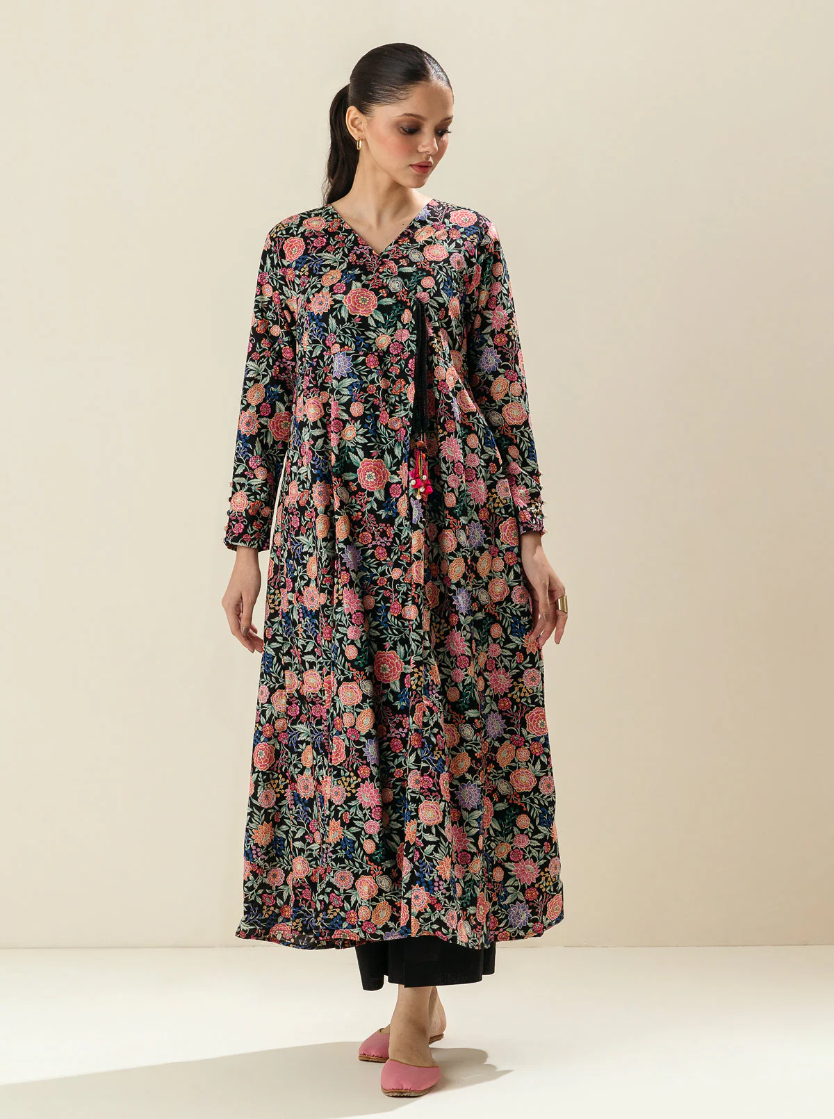 1 PIECE - PRINTED LAWN SHIRT - FLORAL UNIVERSE - Image 3