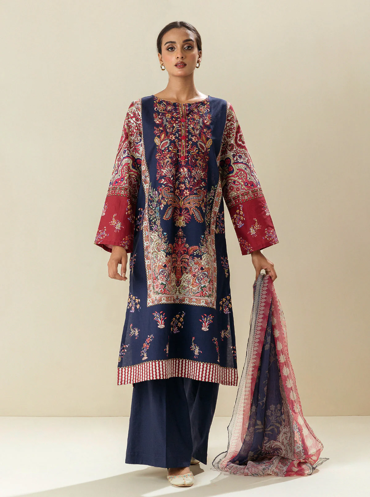 3 PIECE EMBROIDERED LAWN SUIT-PANSY PETALS (UNSTITCHED) - Image 2